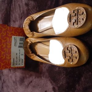 Tory Burch Royal Tan tumbled leather flats w/ logo